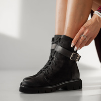 Czarne skórzane welurowe damskie trapery